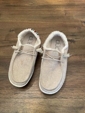 Hey Dude Wendy fur lined shoes